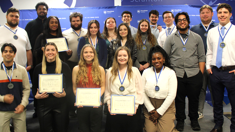 group of student winners of Scranton research fair