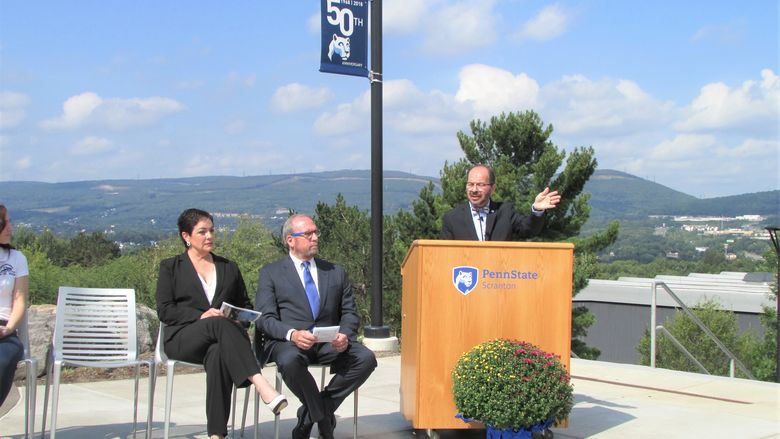 Dr. Wafa addresses the crowd