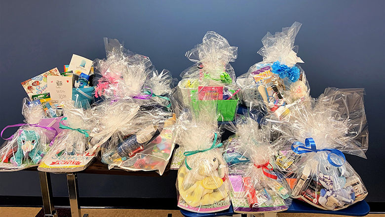 gift baskets for residents of carbondale nursing home